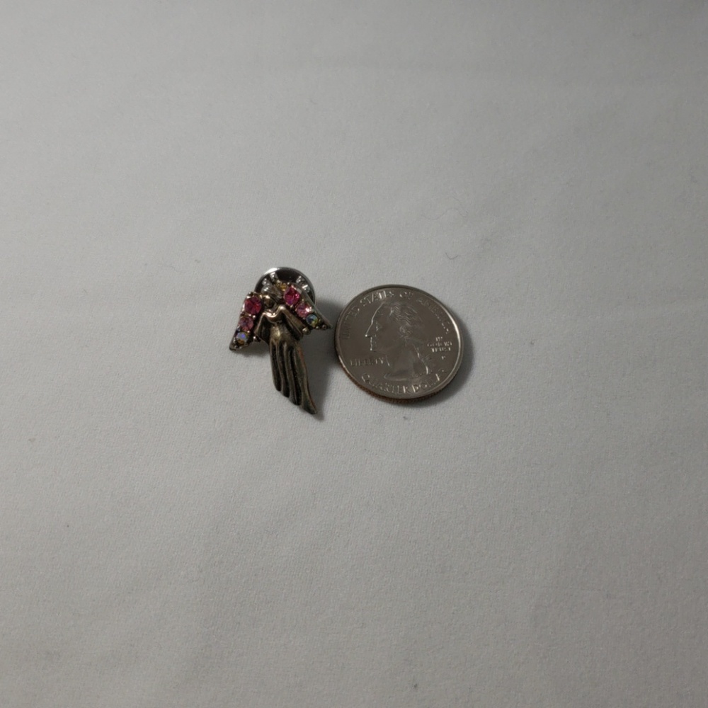 Angel Pin - Picture 2 of 3